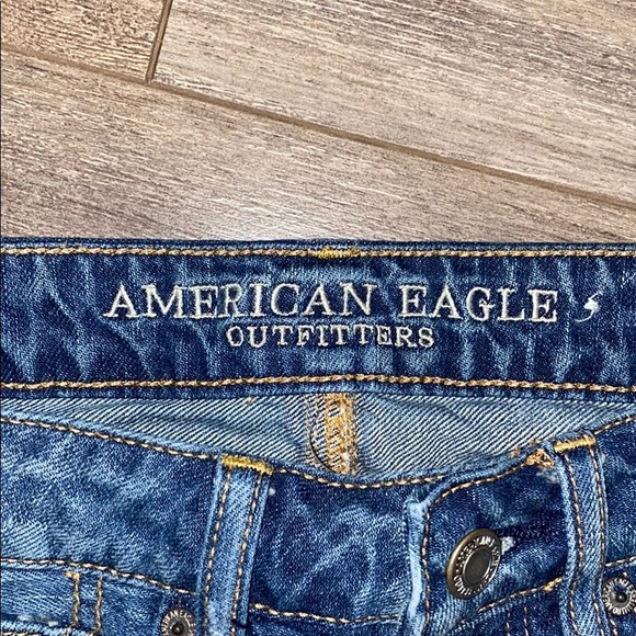American Eagle Ripped Jean Skirt - Picture 3 of 3